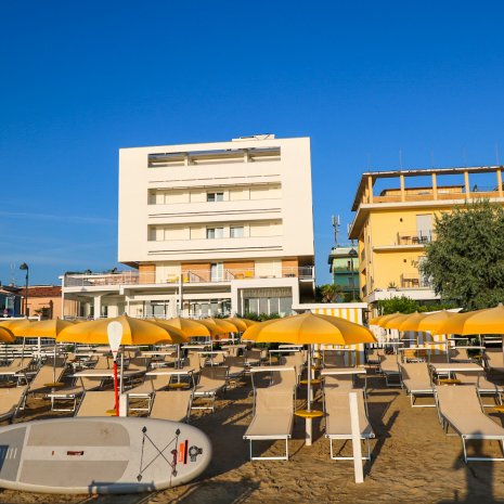 Plage privée de l'hôtel Elios