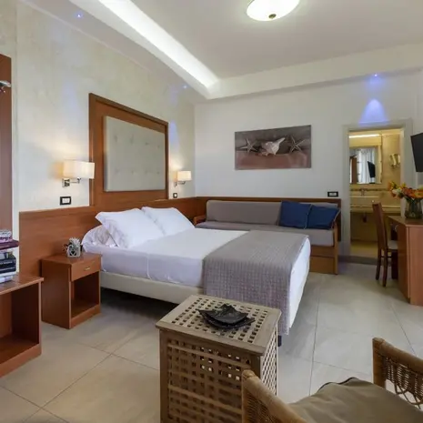 Room Rubino whit full sea view Hotel Elios Bellaria Igea Marina Room Rubino whit full sea view Hotel Elios Bellaria Igea Marina