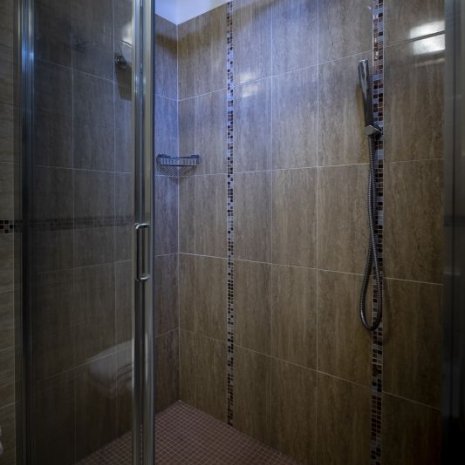 Salle de bain chambre Rubino Hotel Elios Bellaria Igea Marina Salle de bain chambre Rubino Hotel Elios Bellaria Igea Marina