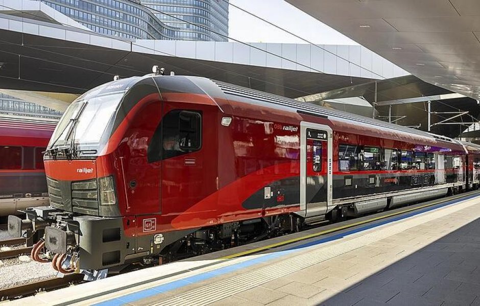 Mit dem Direktzug München-Rimini ans Meer