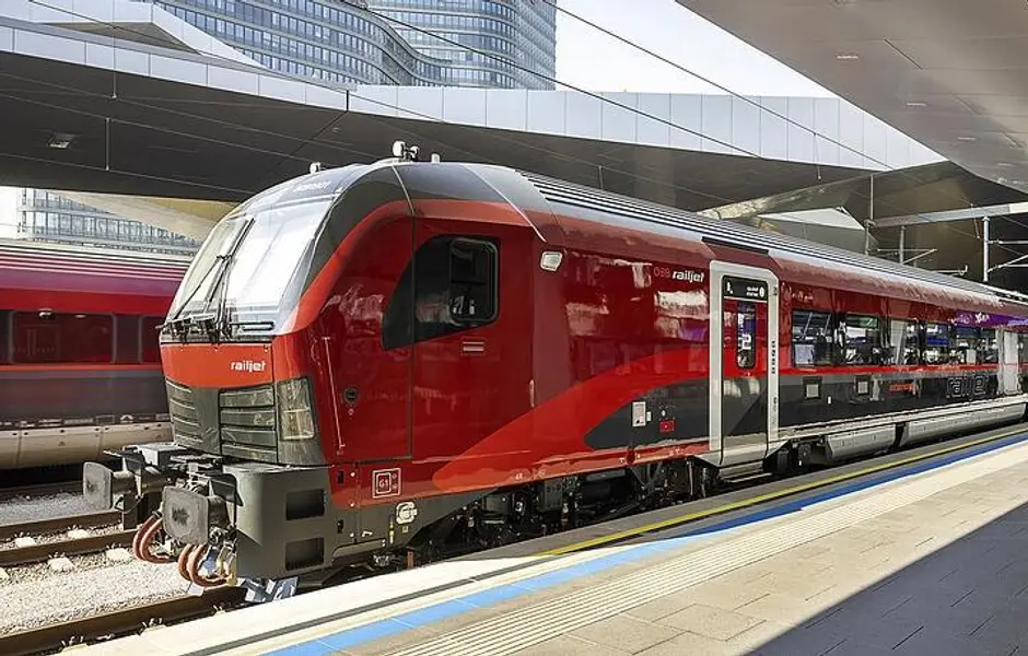 Mit dem Direktzug München-Rimini ans Meer